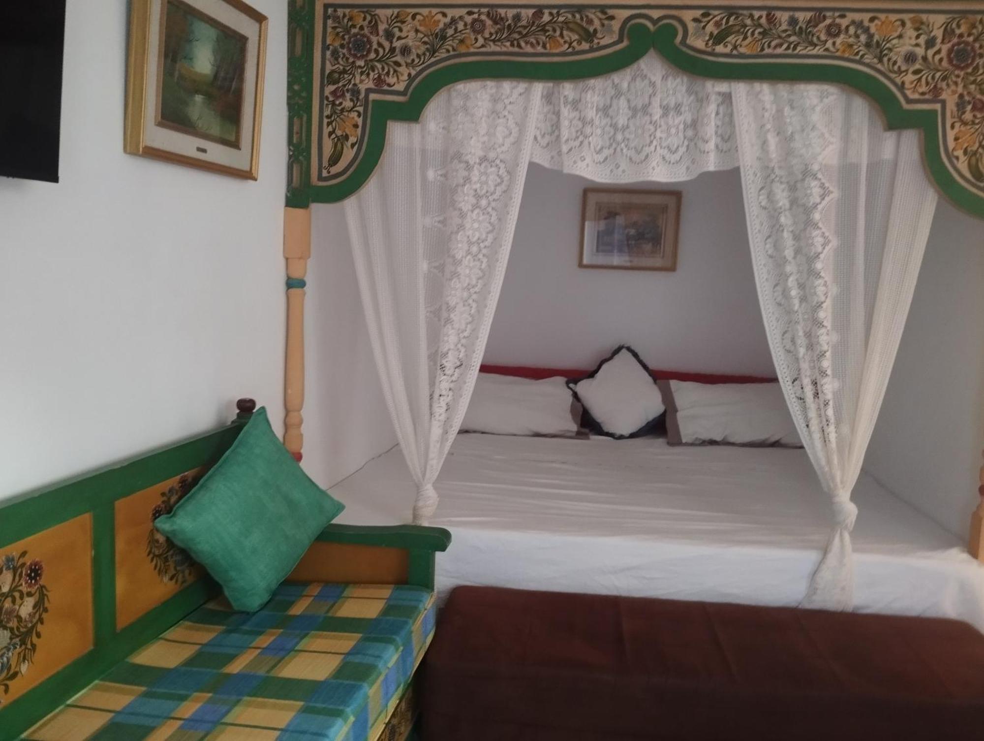 Pensjonat Maison Albatros Al-Mahdija